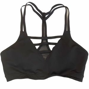 VICTORIA’S SECRET VICTORIA SPORT Padded Sports Bra